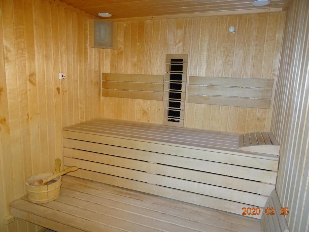 Teemo Beach Apartment, Alezzi Beach Resort นาโวดาริ ภายนอก รูปภาพ