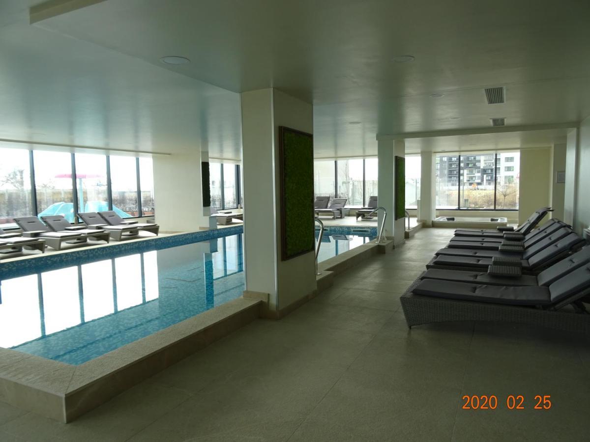 Teemo Beach Apartment, Alezzi Beach Resort นาโวดาริ ภายนอก รูปภาพ