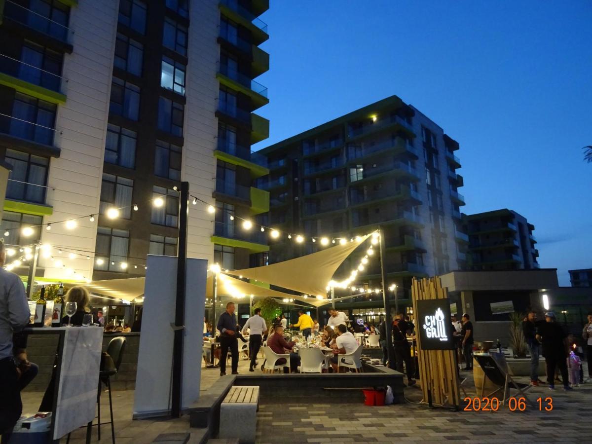 Teemo Beach Apartment, Alezzi Beach Resort นาโวดาริ ภายนอก รูปภาพ